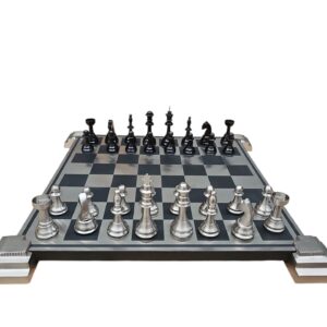 Moderna Chess Set