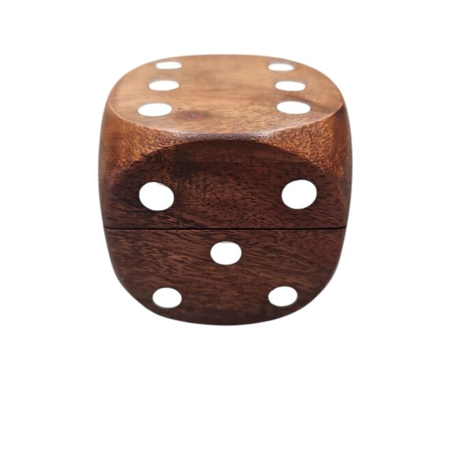 Dice Box, Silver